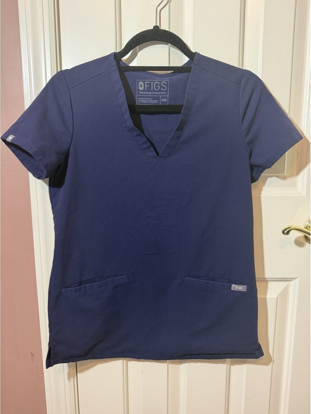 Figs Casma Scrub Top Womens XXS Chest Pocket Navy Technical PO 1290